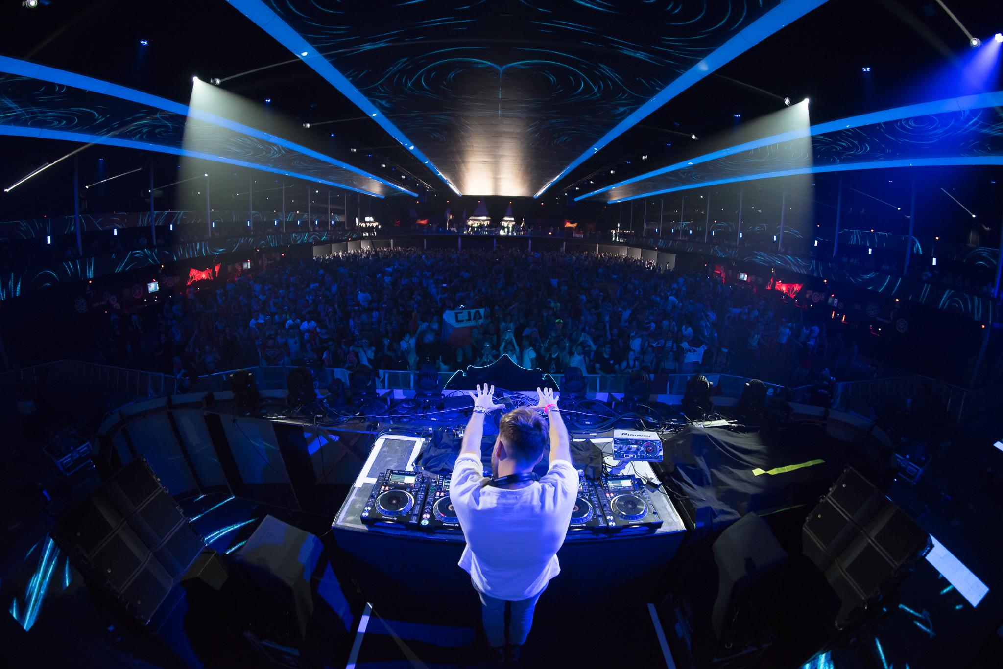 Axtone_Tomorrowland_PavelKuna_WEB088